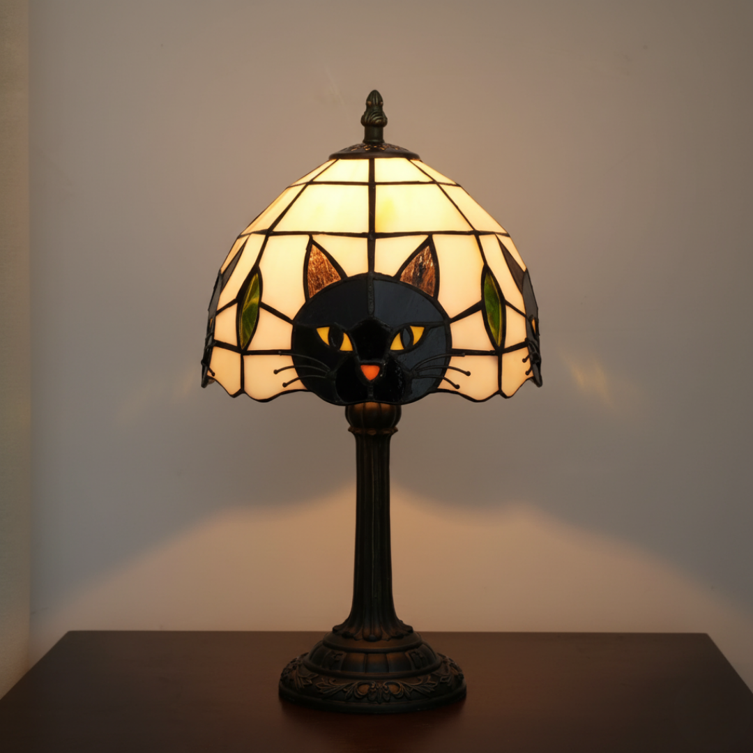 Baroque Elegance: Vintage Black Cat Table Lamp